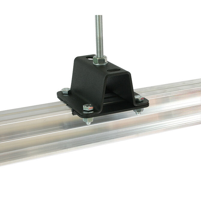 Doughty Engineering Studio Rail 80 Ceiling Bracket 50mm High (Top Hat) avec Rail Clamps