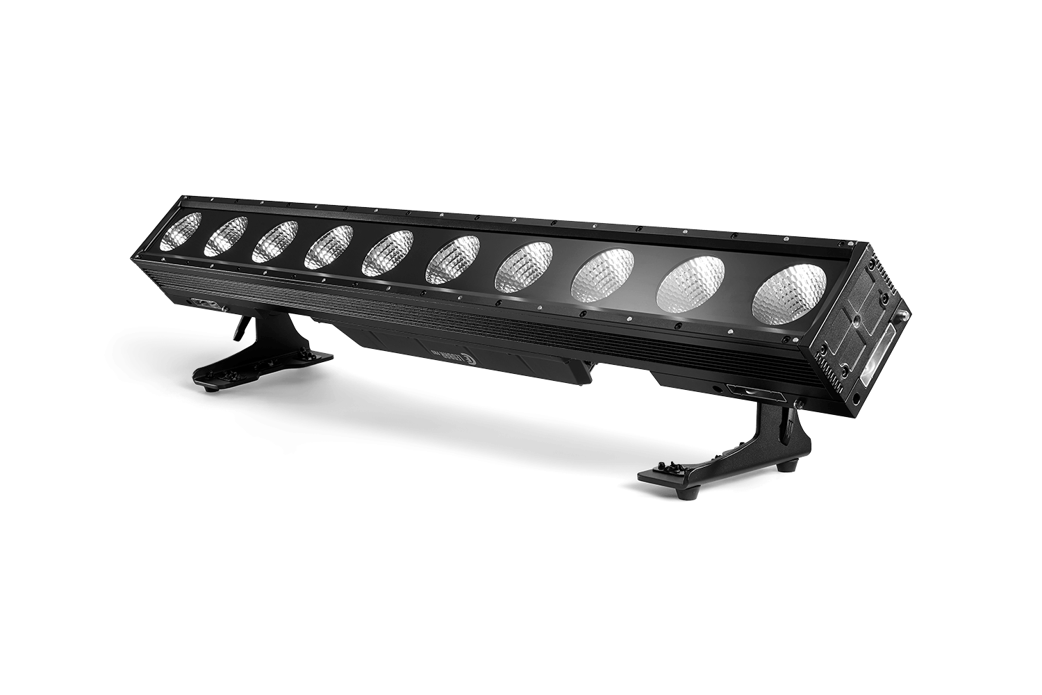 CLF_CLF-Ledbar-Pro_PERSPECTIVE.png